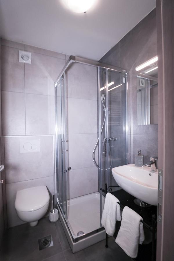 Apartments Pia Piran Luaran gambar