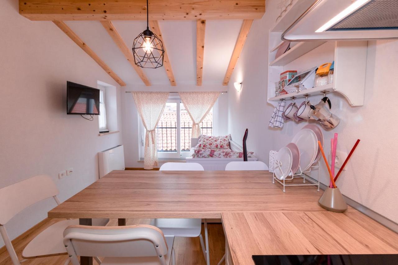 Apartments Pia Piran Luaran gambar