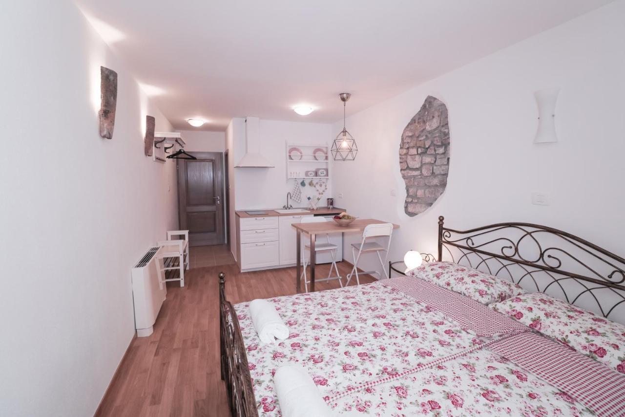 Apartments Pia Piran Luaran gambar