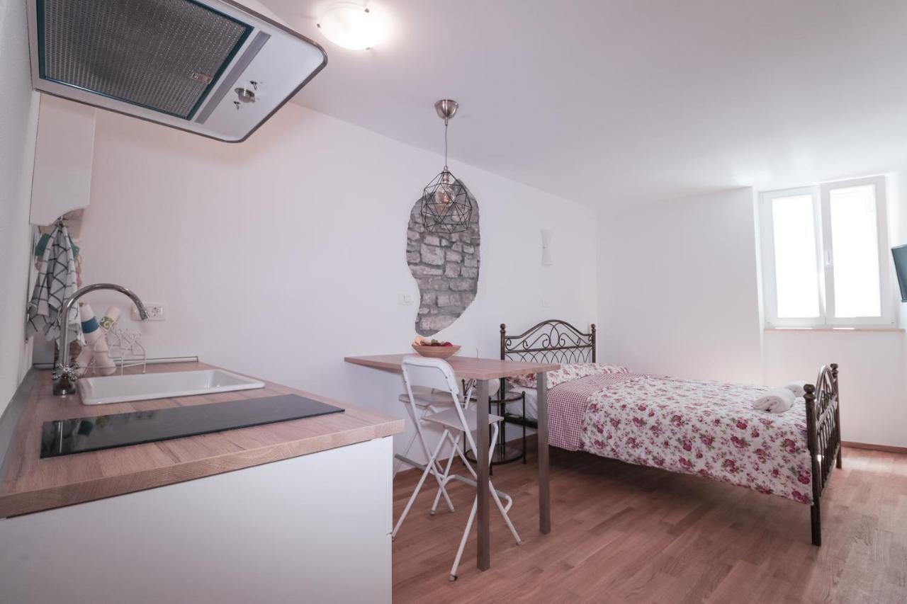 Apartments Pia Piran Luaran gambar