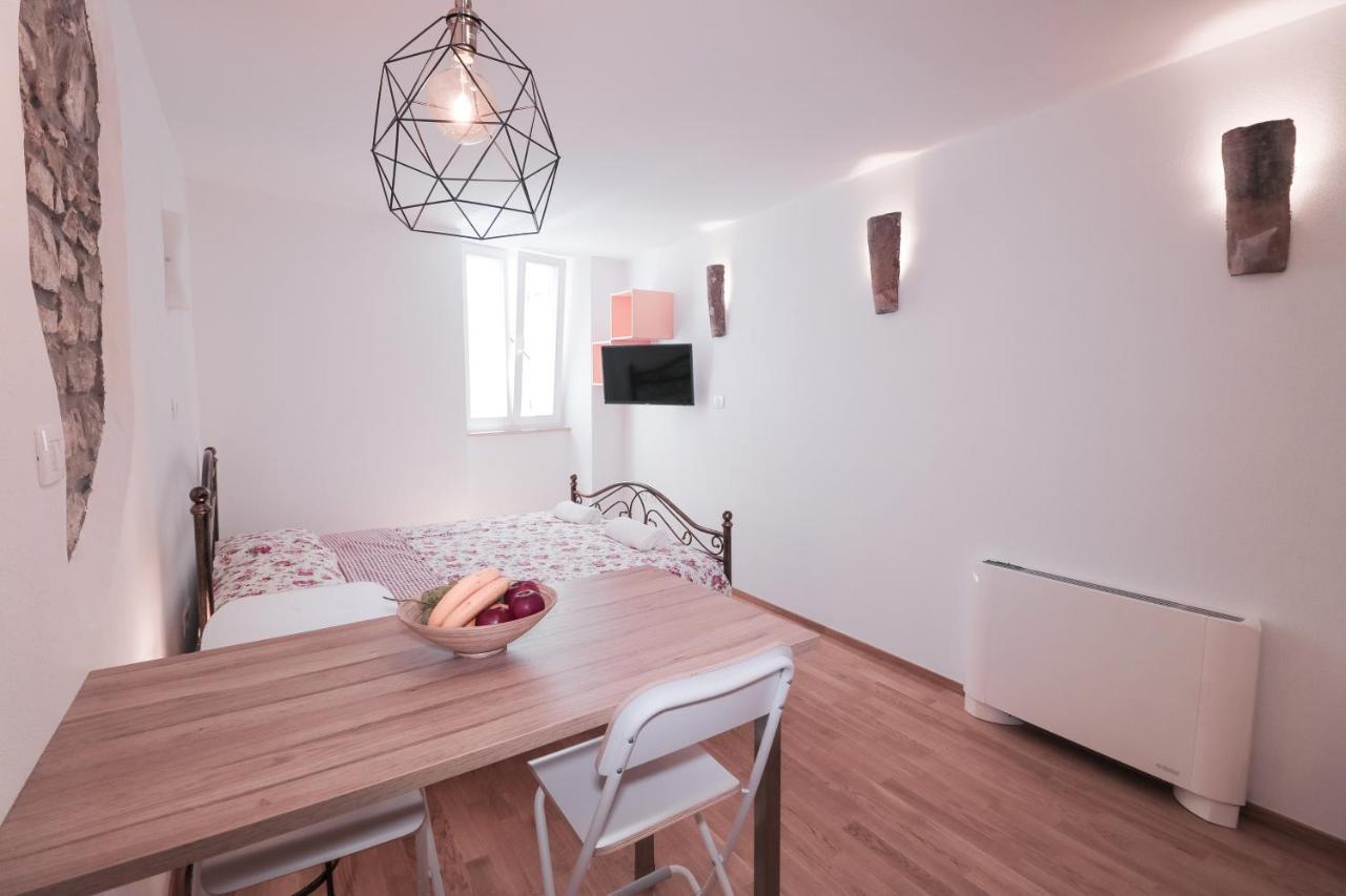 Apartments Pia Piran Luaran gambar